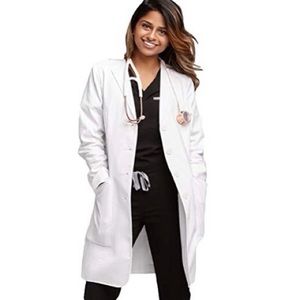 Women’s FIGS lab coat size small perfect condition